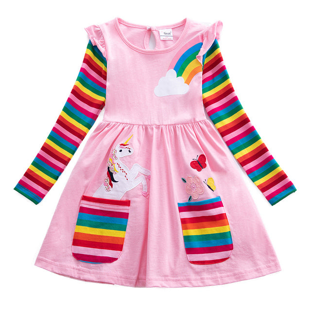 robe licorne rose arc-en-ciel