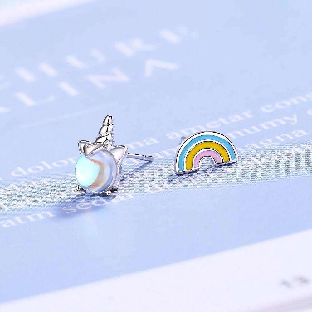 boucles d'oreilles licorne colorées