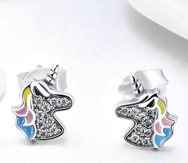 Boucles licorne argent élégantes