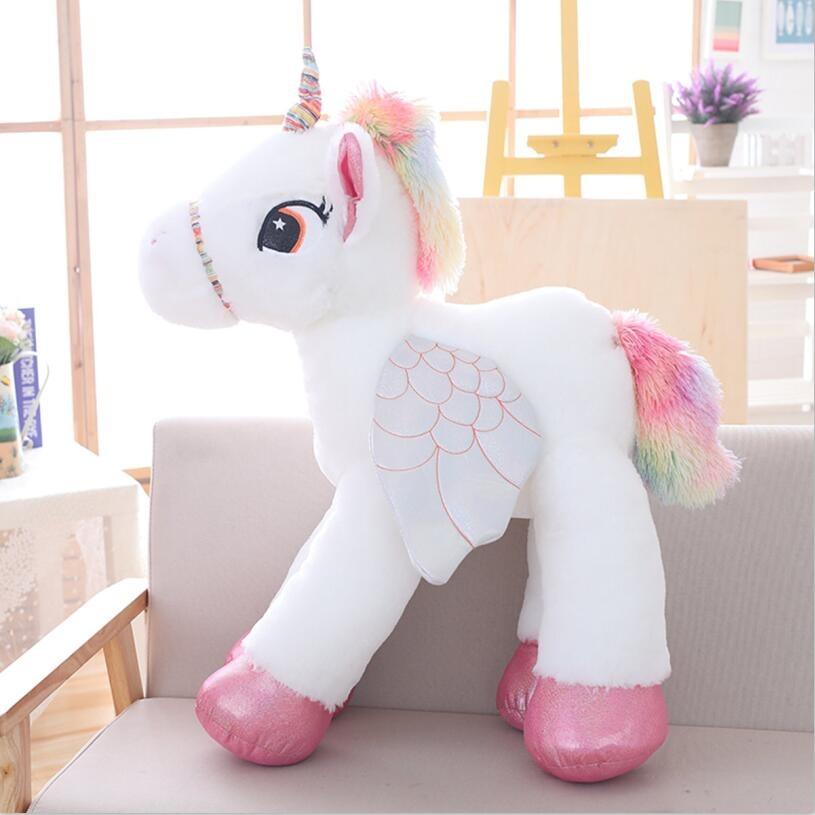 Peluche Licorne Blanche Grande Taille en gros plan