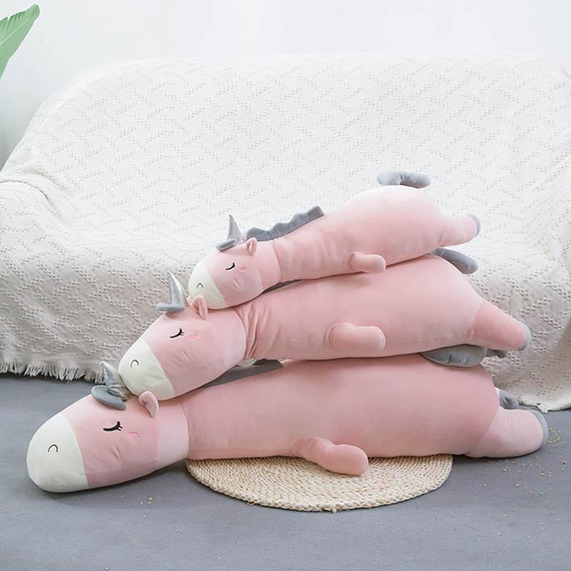 Oreiller licorne beige moelleux