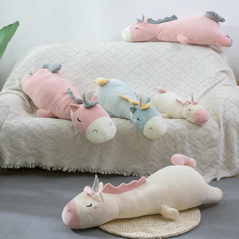 Décoration licorne oreiller beige