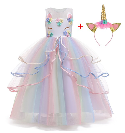 Enfant déguisée en licorne