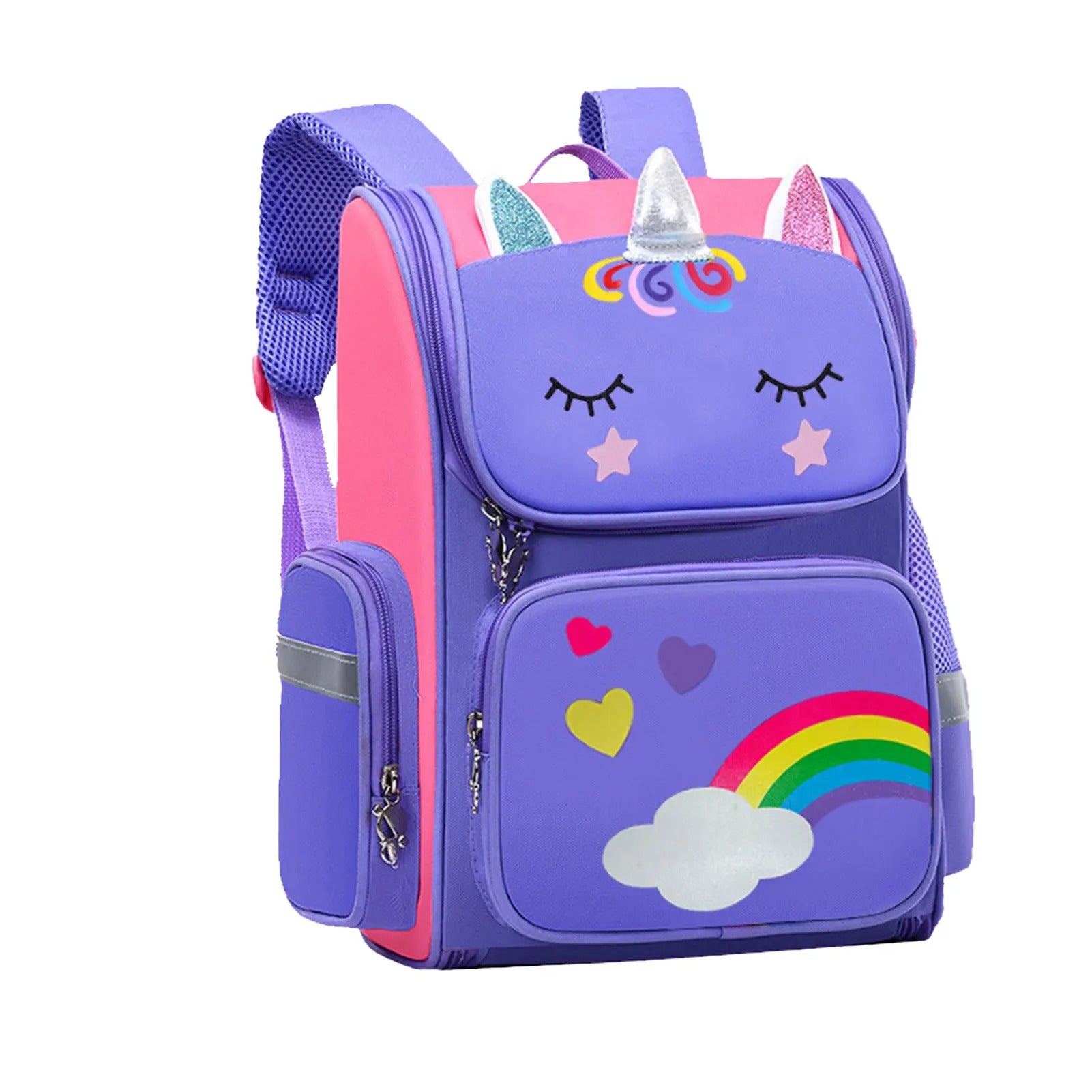 Licorne violette avec corne