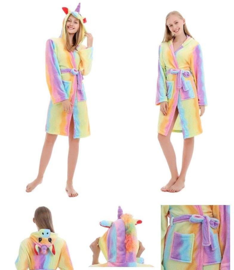 Capuche avec corne licorne
