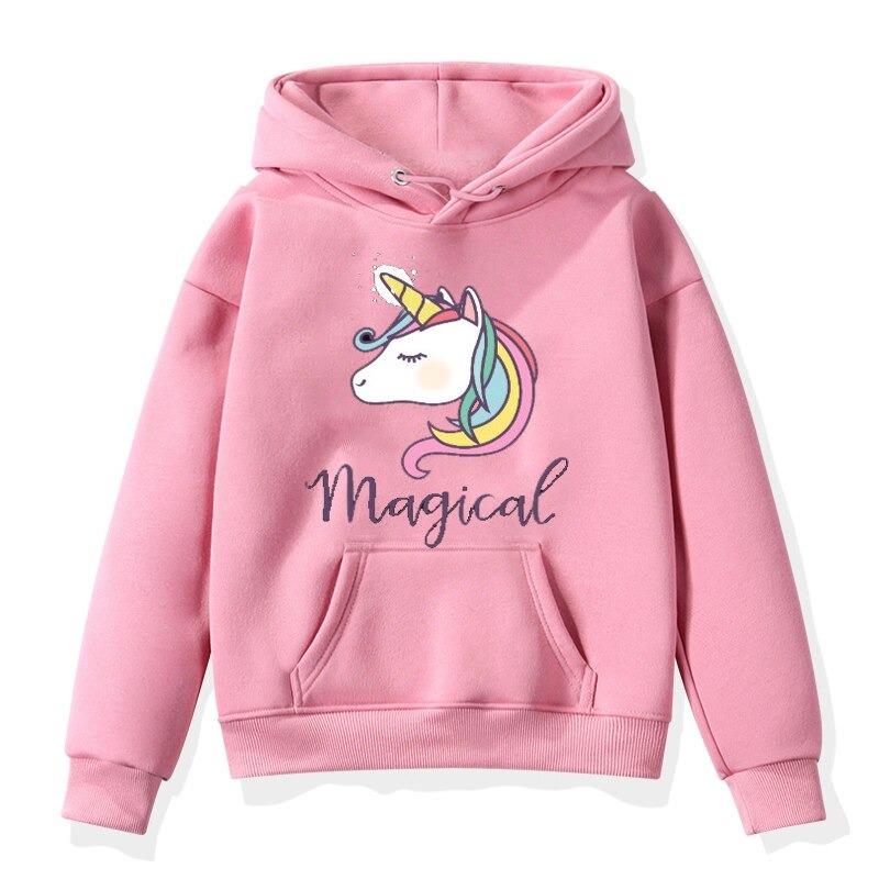 Détail poche kangourou licorne