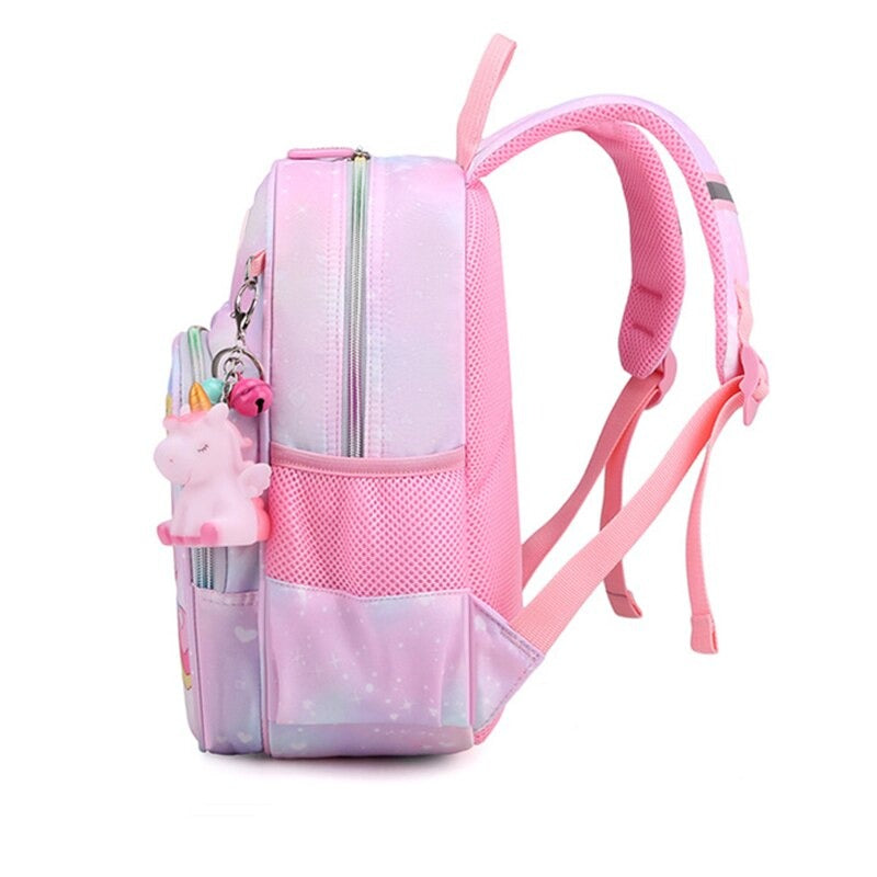 Intérieur spacieux sac licorne