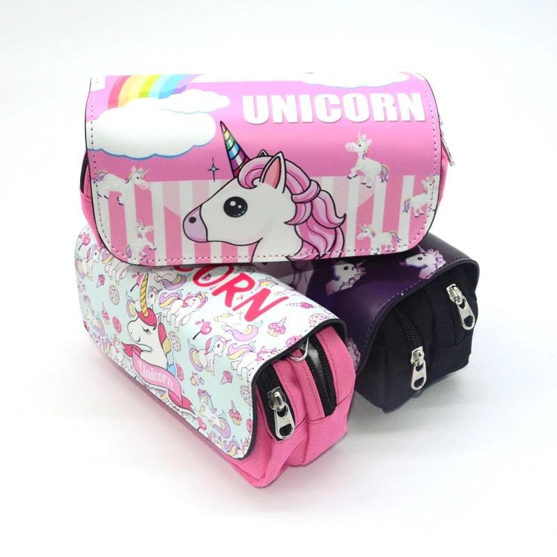Trousse design licorne noire